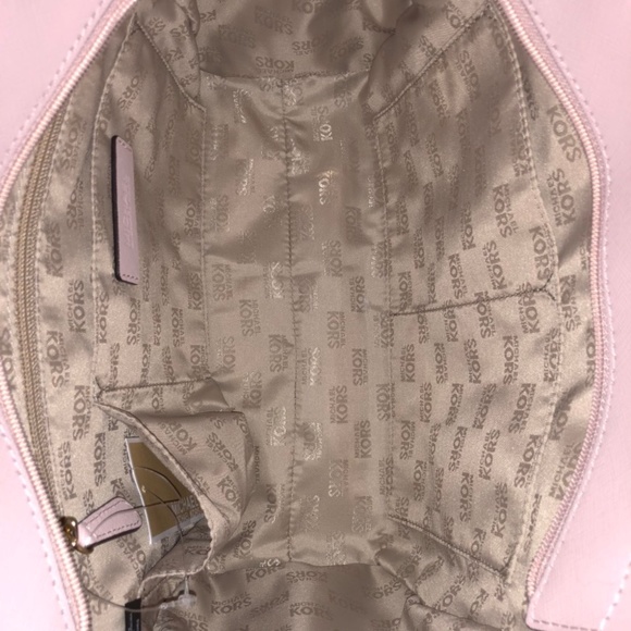 Michael Kors Jet Set Travel Chain Shoulder Tote - Picture 6 of 6